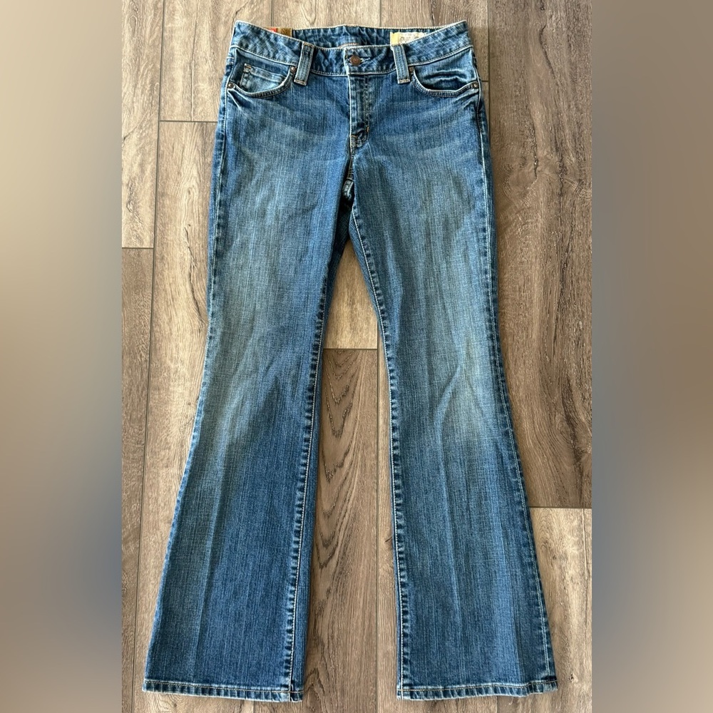 2006 Vintage Gap 1969 Women’s Size 8R (30x32) Curvy Flare Stretch Denim Jeans